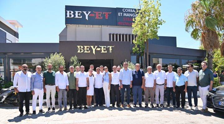 BAŞKAN  KARA, ODA BAŞKANLARIYLA MANAVGAT’IN GELECEĞİNİ KONUŞTU