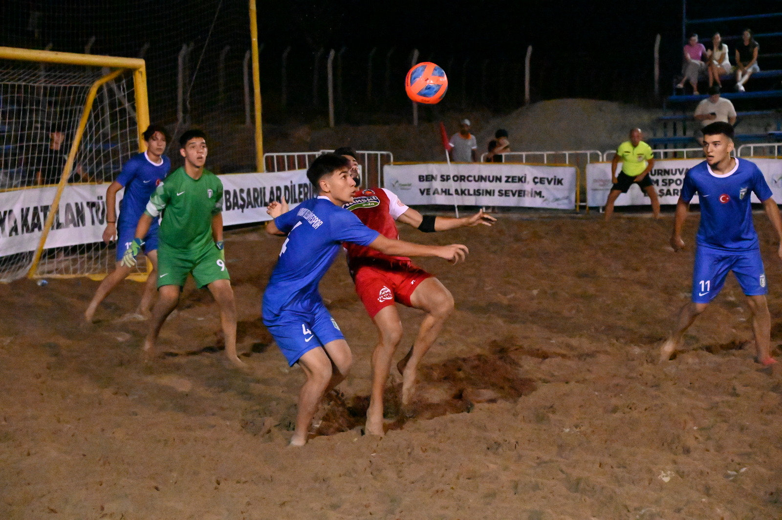 Plaj Futbolu 2024 Sezonunu Manavgat açtı